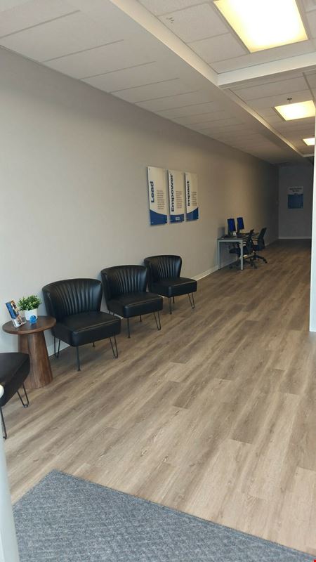1,411 SF Office/Retail Sublease | Homewood, AL