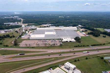 923,801 SF Fulfillment Warehouse & Distribution Center