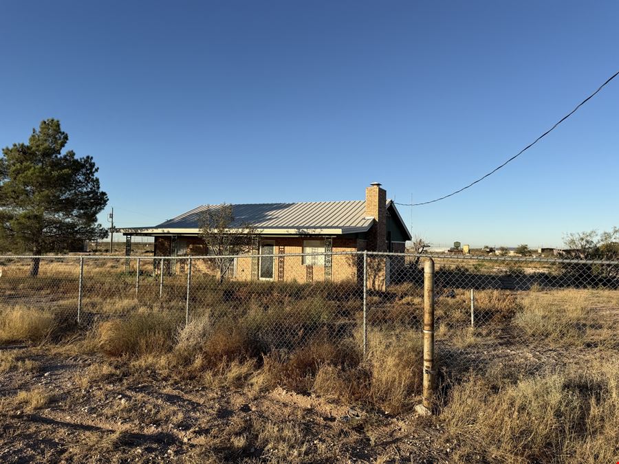 Housing, Storage, Wash-Bay on 6.06 Acres
