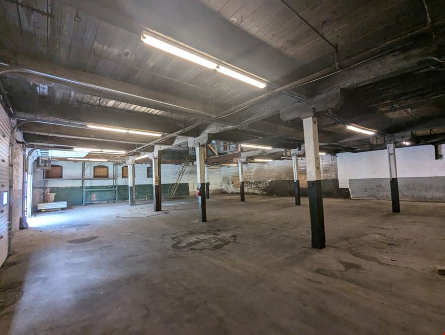 292 E School Street , Woonsocket, RI 02895