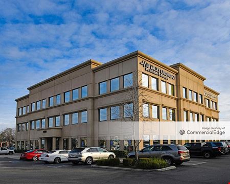 Office space for Rent at Fresno Herndon Medical Plaza - 7033 North Fresno Street in Fresno