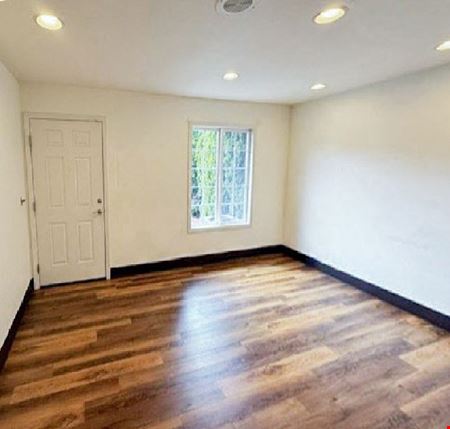 4350 Commercial St SE