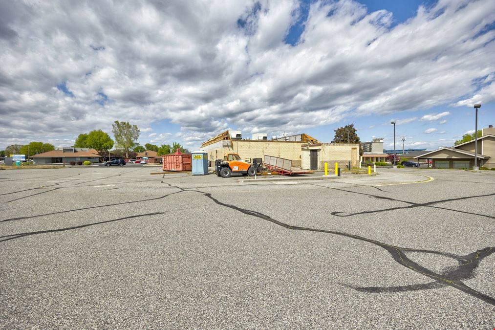 325 Torbett St