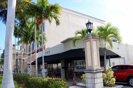 Office space for Rent at 8th and Ponce (SWC) in Coral Gables