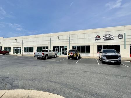 Industrial space for Rent at Commerce Centre at Renaissance Plaza in Fredericksburg