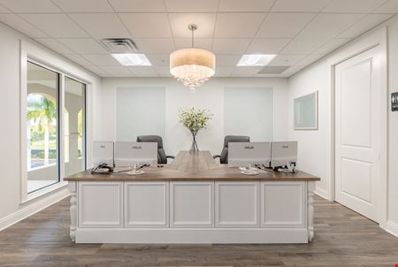 Bay Street Towncenter - Premier Office Space