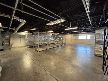 FOR SUBLEASE: 43,434 SF SHOWROOM & SERVICE BUILDING