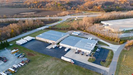 1040-1050 Industrial Parkway 