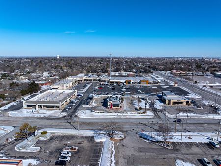 River Oaks Plaza Retail/Office