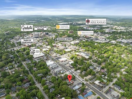 514 N College Ave, Fayetteville, AR 72701