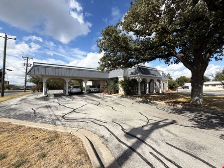 1100 Williams Dr