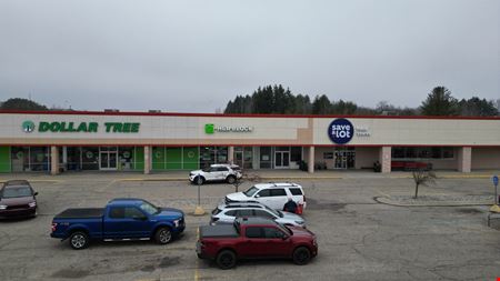 Gladwin Plaza East