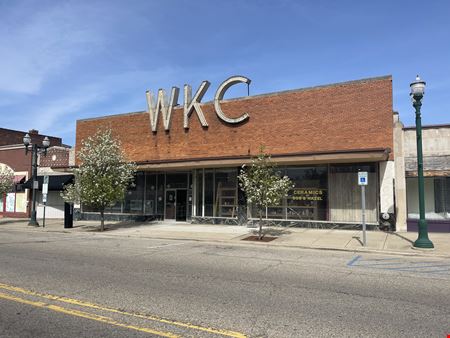 108 N Saginaw St