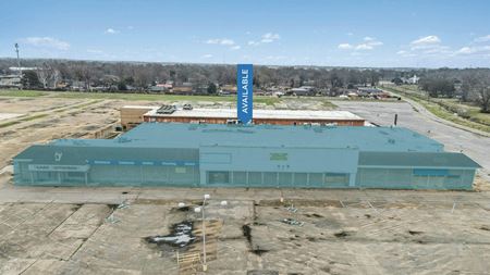 Retail space for Rent at Delta Plaza in Greenville