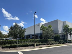 LeeVista Business Center - Bldg F