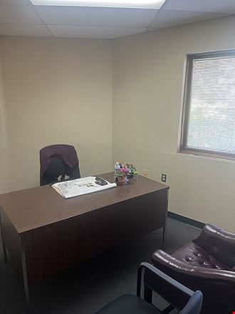 Turnkey Medical Office Condo For Lease