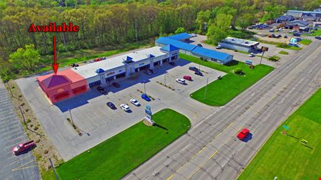 Commercial space at Lighthouse Plaza in Niles