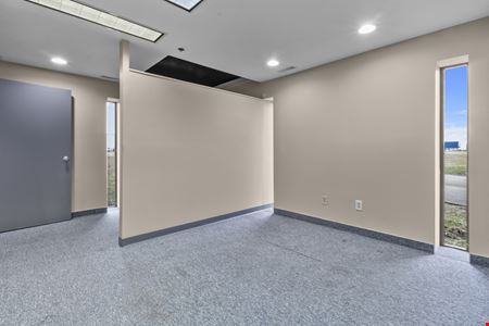 1,200 SF Office Space w/ Excellent Visibility