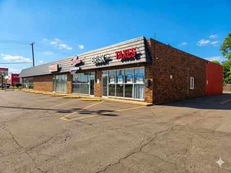 Retail space for Sale at 114 N Larkin Ave in Joliet
