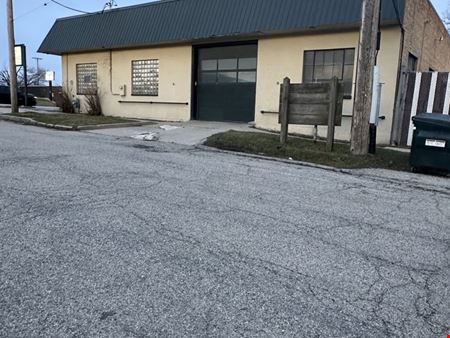 Retail space for Sale at 3331 W Elm St in McHenry