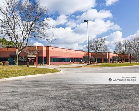 Industrial space for Rent at Dahlberg Commerce Center in Golden Valley
