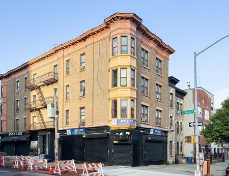 1,200 SF | 278 Albany Avenue | High-Visibility Corner Retail/Office W/ Wraparound Frontage for Lease