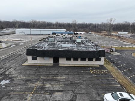 Office space for Sale at 1260 W Alexis Rd in Toledo