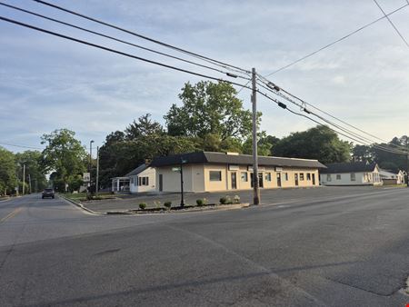 100 N Camden Ave