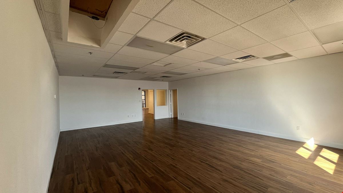 Keystone Plaza: Suite 20 on Building 2