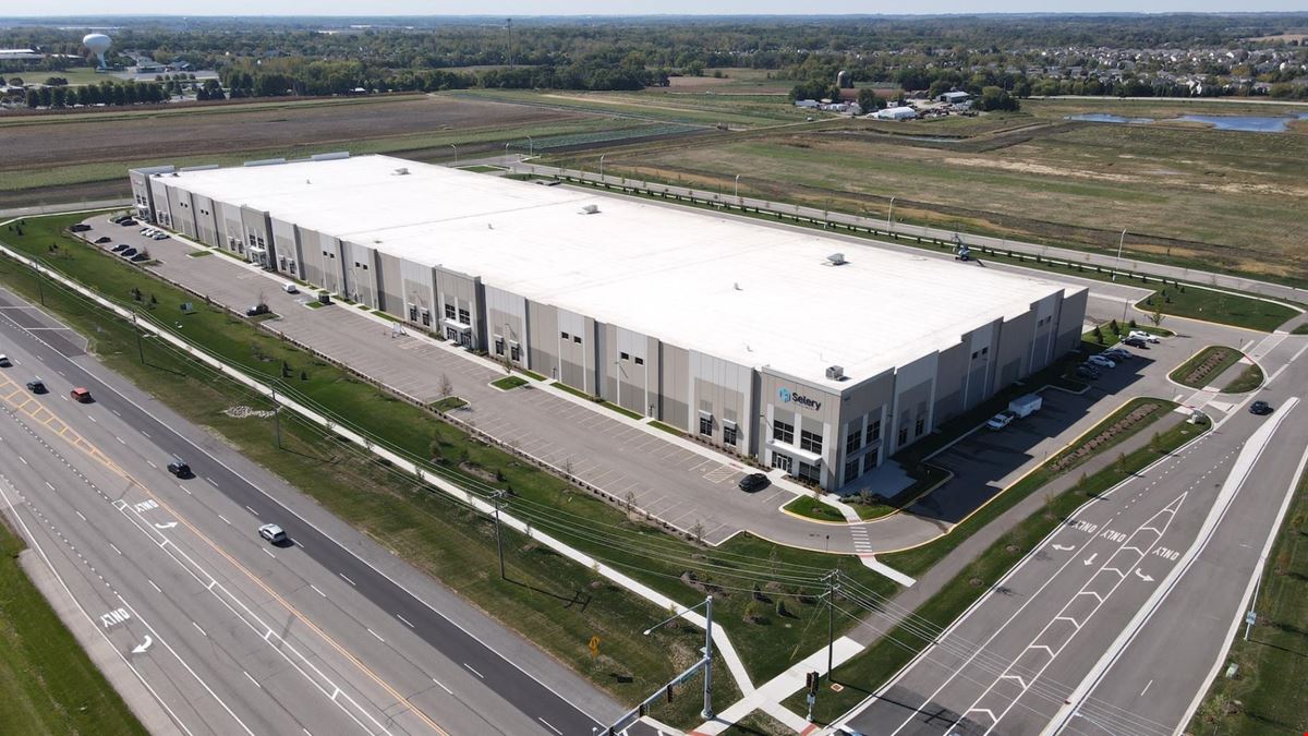 90 & Randall Logistics Park - Building 1
