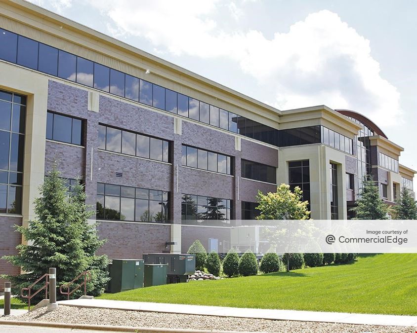 Grand Oak Office IX & X