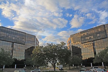 Commercial space at Woodbranch Plaza I & II in Houston