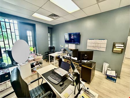 7100 S South Shore Drive - Office - 3,187 SF