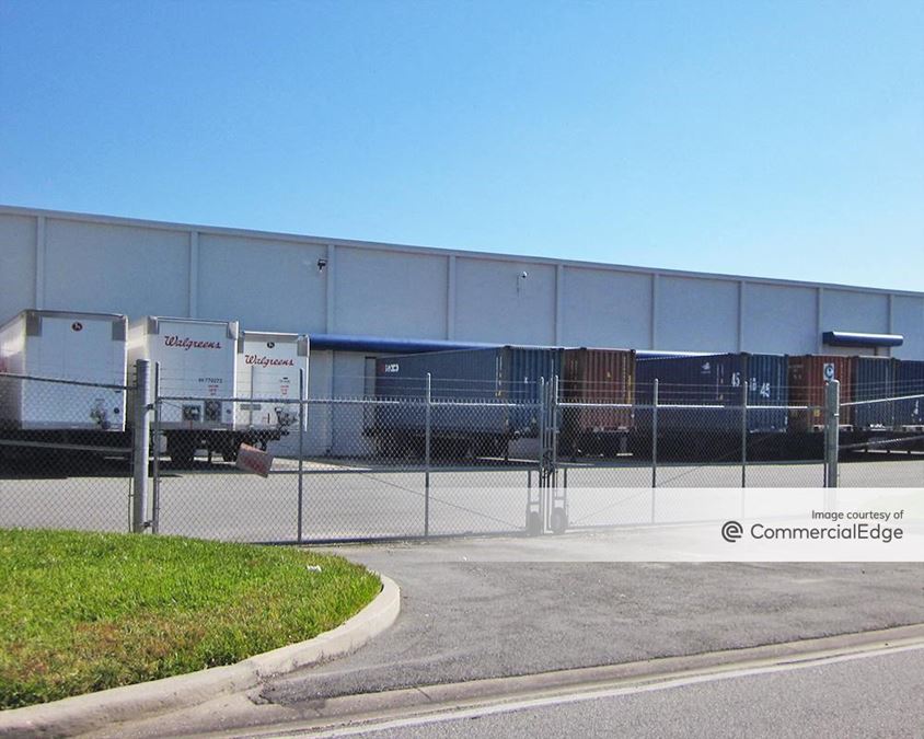 Orlando Central Park 7575 Chancellor Drive 7575 Chancellor Drive