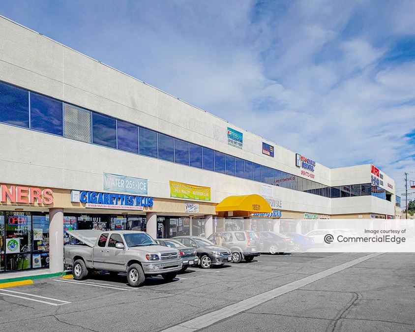 Northridge Plaza Center - 18515 Roscoe Blvd