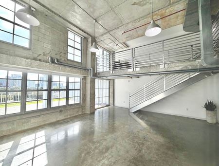 Coworking space for Rent at Crysp Studio in Miami
