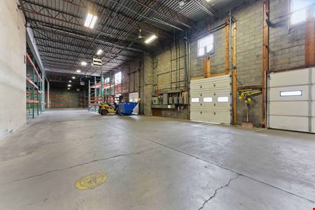 16 Commercial Avenue