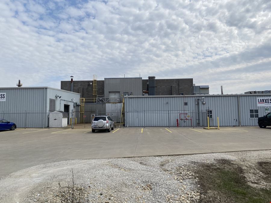 8220 W Us Highway 24