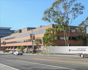 4221 Wilshire Blvd