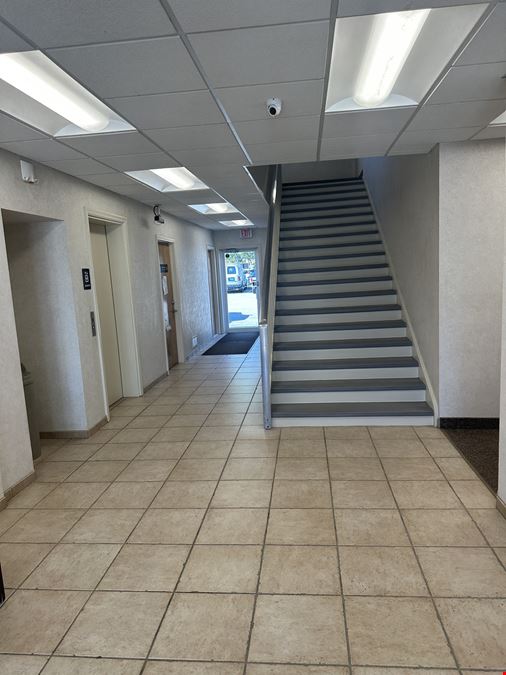 31 Oak St