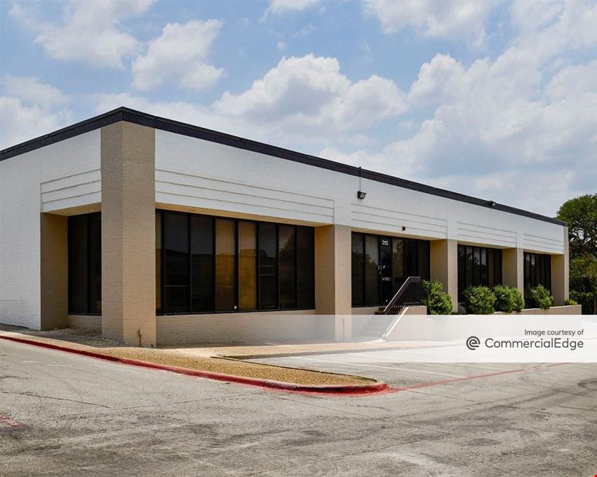 Las Colinas Tech Center