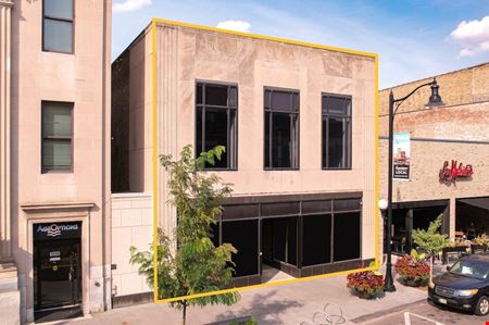 Retail space for Sale at 1044 Lake Street in Oak Park