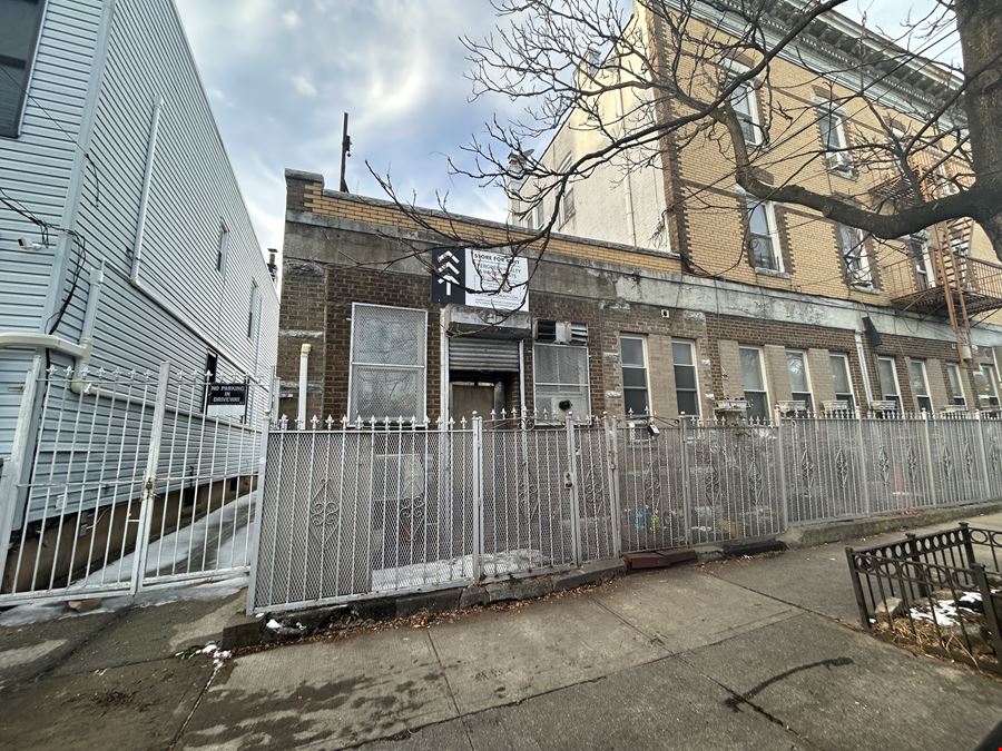 590 Onderdonk Ave