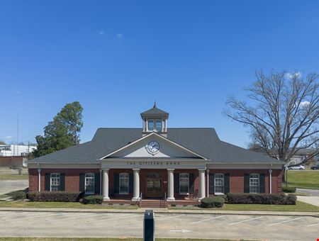 Retail space for Sale at The Citizens Bank | 12 Yr Sale Leaseback | Carthage, MS in Carthage