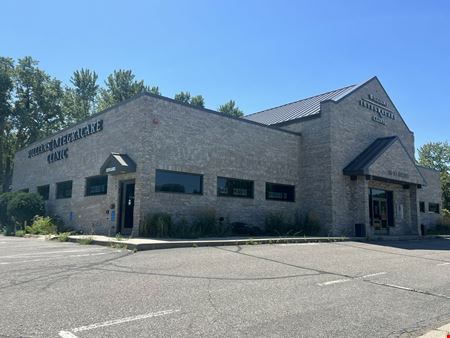 100 2nd St S