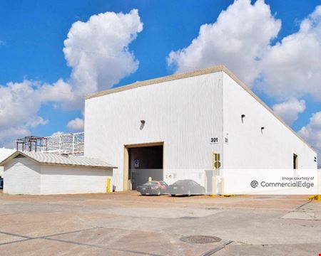 Sylvania Industrial Park, Bldg. 801