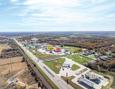 Other space for Sale at 1.4 AC on FM 485 in Hearne