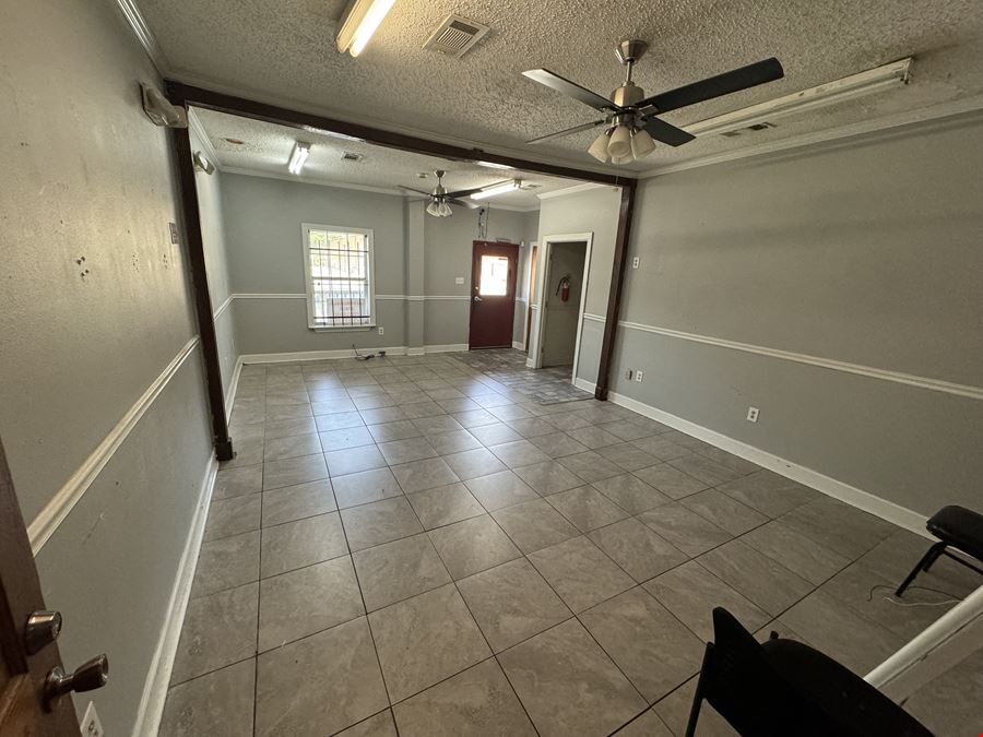 6120 Renoir Ave, Baton Rouge, LA 70806