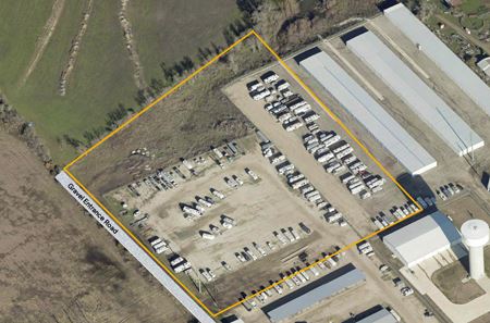 Commercial space at 3475 Vinson Rd in Wylie