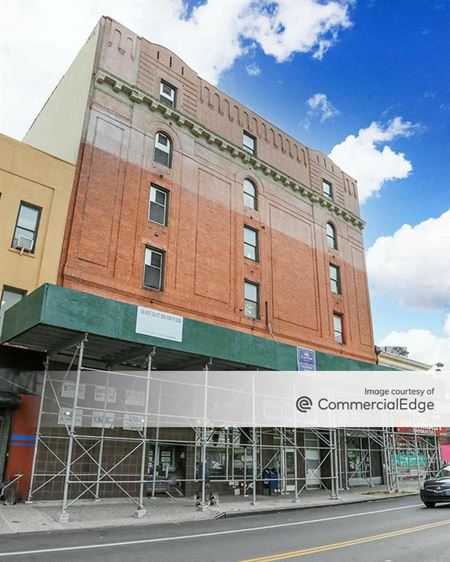 Office space for Rent at 516 & 518 West 181st Street in New York